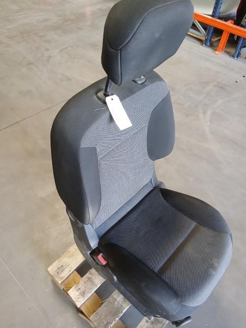 Image Siege avant gauche - CITROEN BERLINGO 2