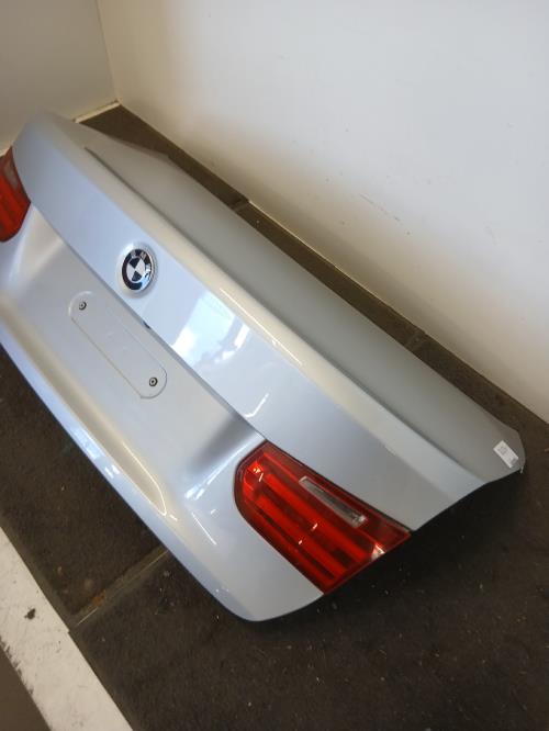 Image Malle/Hayon arriere - BMW SERIE 3 F30
