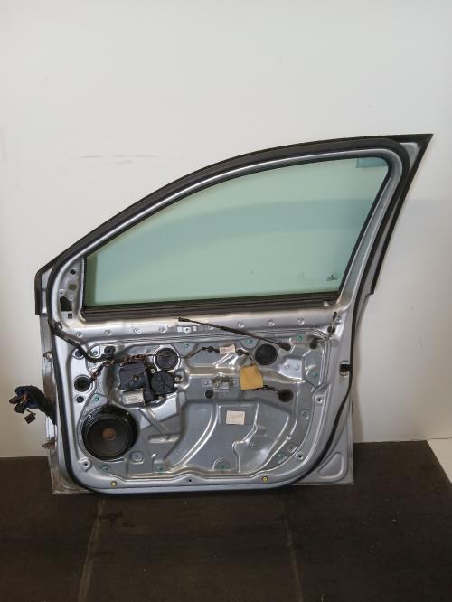 Image Porte avant droit - VOLKSWAGEN POLO 4