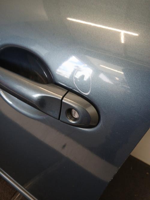 Image Porte avant gauche - NISSAN MICRA 4