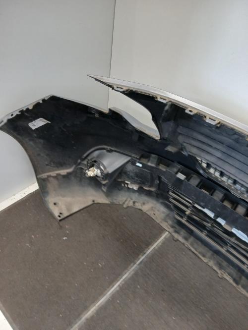 Image Pare choc avant - PEUGEOT 2008 1