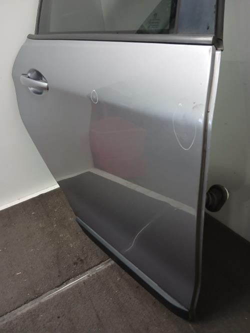 Image Porte arriere droit - PEUGEOT 2008 1