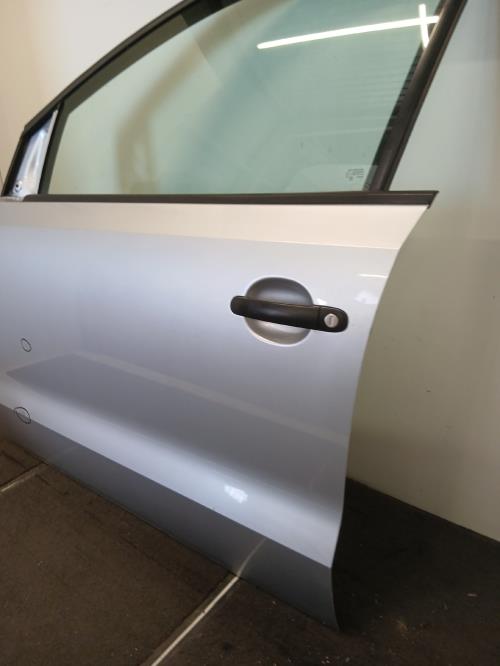 Image Porte avant gauche - VOLKSWAGEN POLO 5