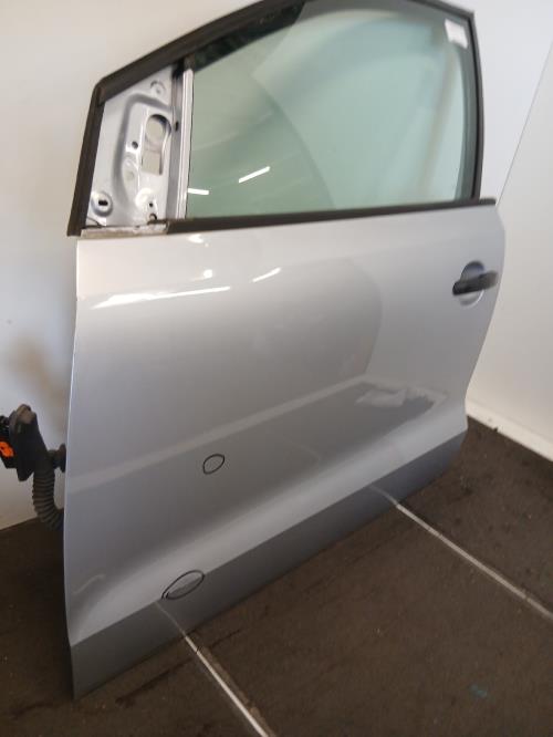 Image Porte avant gauche - VOLKSWAGEN POLO 5