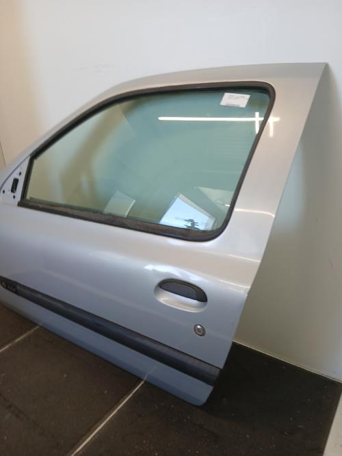 Image Porte avant gauche - RENAULT CLIO 2