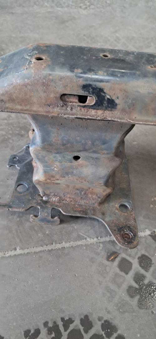 Image Renfort pare choc avant (traverse) - PEUGEOT 307