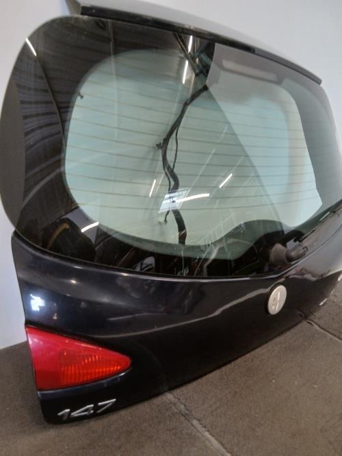 Image Malle/Hayon arriere - ALFA ROMEO 147