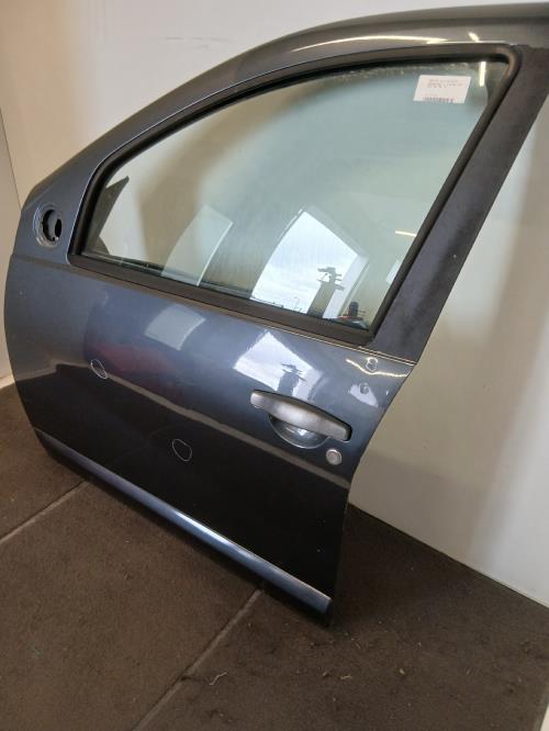 Image Porte avant gauche - DACIA SANDERO 1
