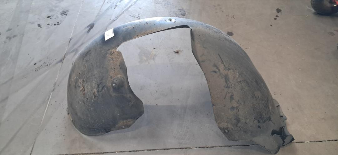 Image Pare boue avant droit - VOLKSWAGEN PASSAT 5