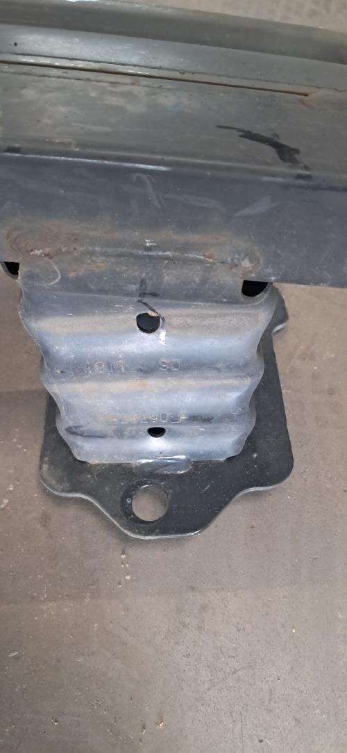 Image Renfort pare choc avant (traverse) - PEUGEOT 207