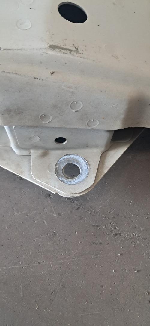 Image Renfort pare choc avant (traverse) - RENAULT MASTER 2