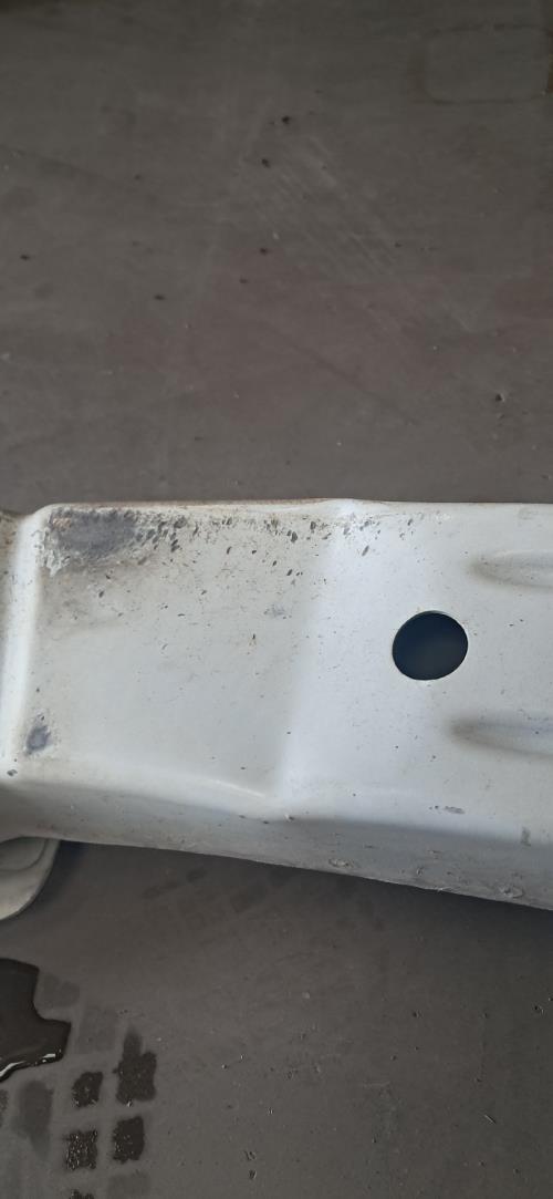 Image Renfort pare choc avant (traverse) - RENAULT MASTER 2