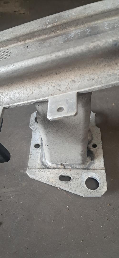 Image Renfort pare choc avant (traverse) - RENAULT MEGANE 3