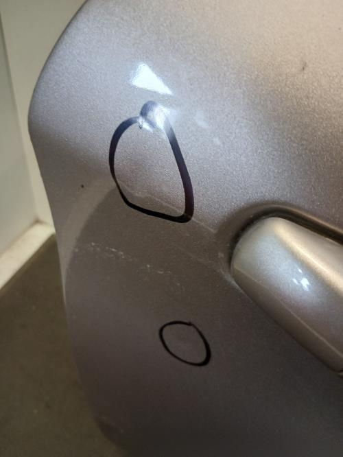 Image Porte avant droit - PEUGEOT 208 1