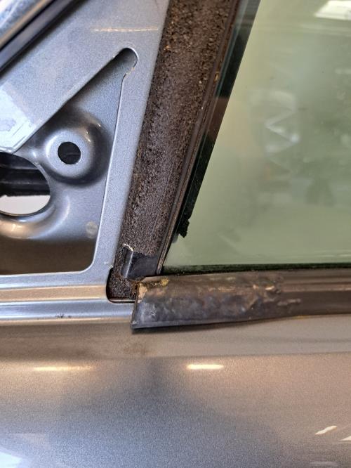 Image Porte avant gauche - JAGUAR X-TYPE