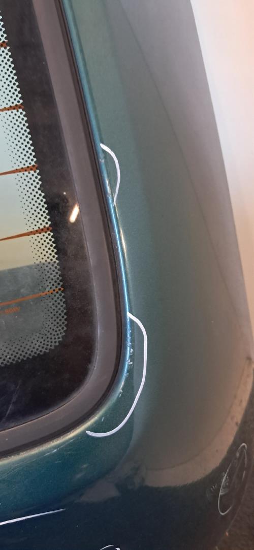 Image Malle/Hayon arriere - CITROEN SAXO