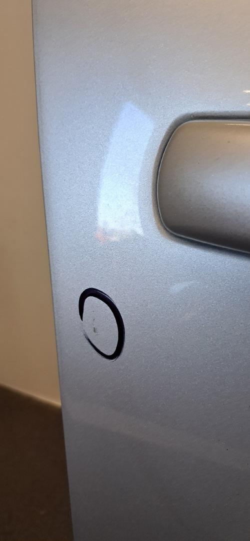 Image Porte avant droit - PEUGEOT 207