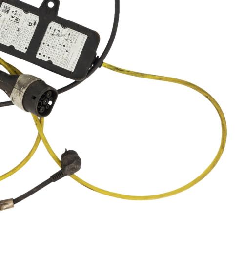 Image Chargeur (Voiture électrique) - BMW X5 F15