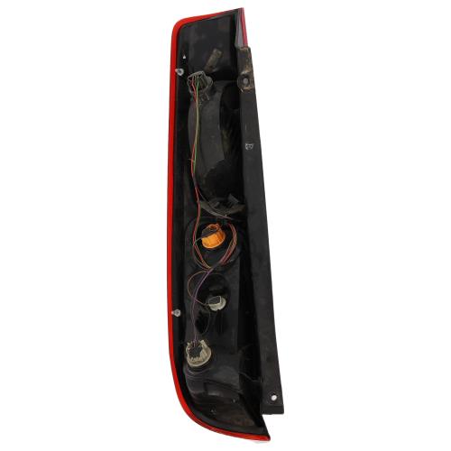 Image Feu arriere principal droit (feux) - FORD FIESTA 5
