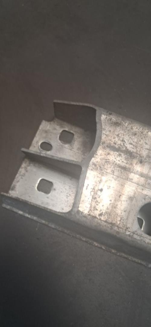 Image Renfort pare choc avant (traverse) - ROVER 75
