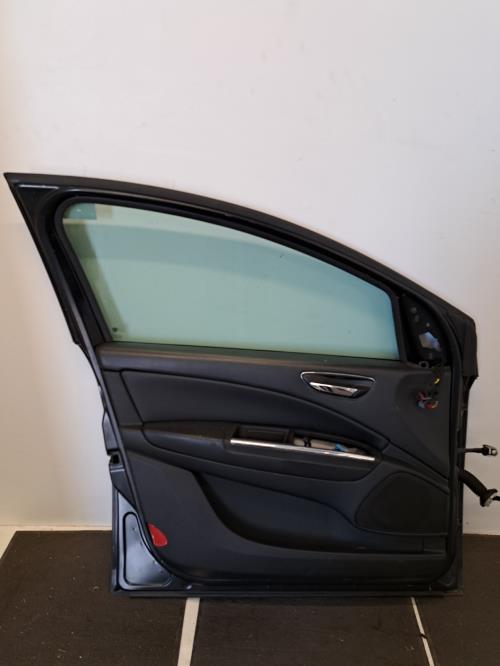 Image Porte avant gauche - LANCIA DELTA 3