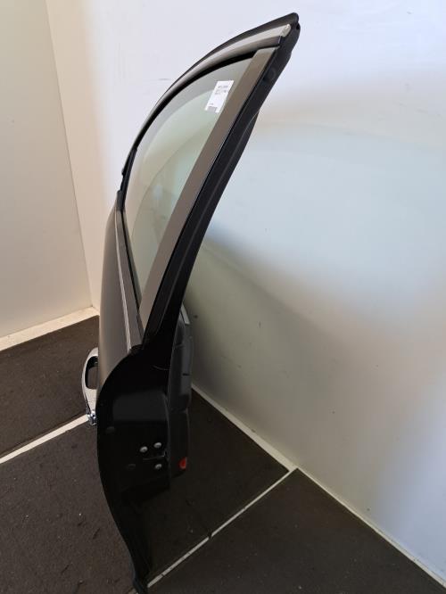 Image Porte avant gauche - LANCIA DELTA 3