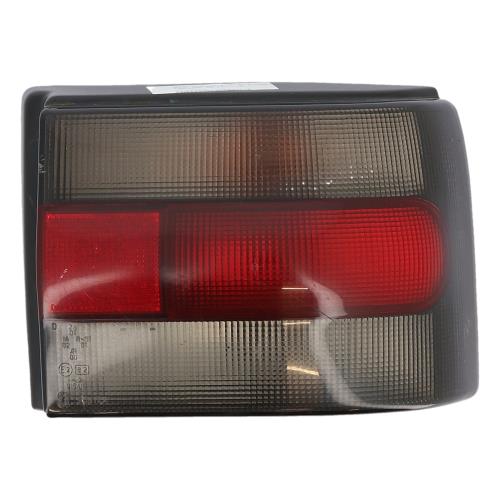 Image Feu arriere principal droit (feux) - RENAULT R19