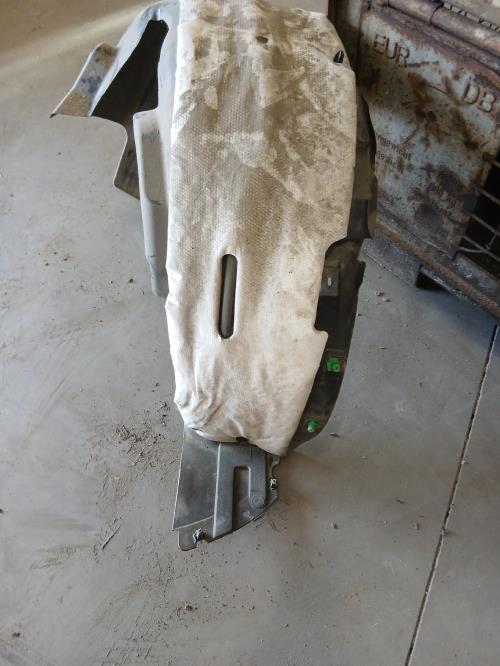 Image Pare boue arriere droit - PEUGEOT 208 2