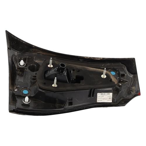 Image Feu arriere secondaire droit (feux) - TOYOTA YARIS CROSS