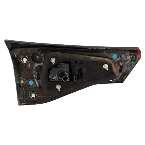 Image Feu arriere secondaire droit (feux) - TOYOTA YARIS CROSS