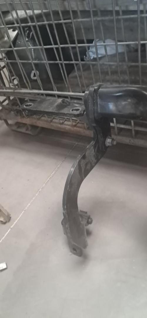 Image Attelage (boule de remorquage) - PEUGEOT 5008 1