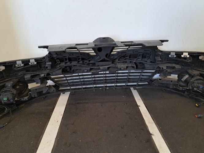 Image Pare choc avant - RENAULT MEGANE 3