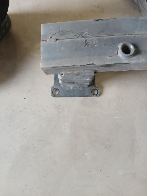 Image Renfort pare choc avant (traverse) - PEUGEOT 207