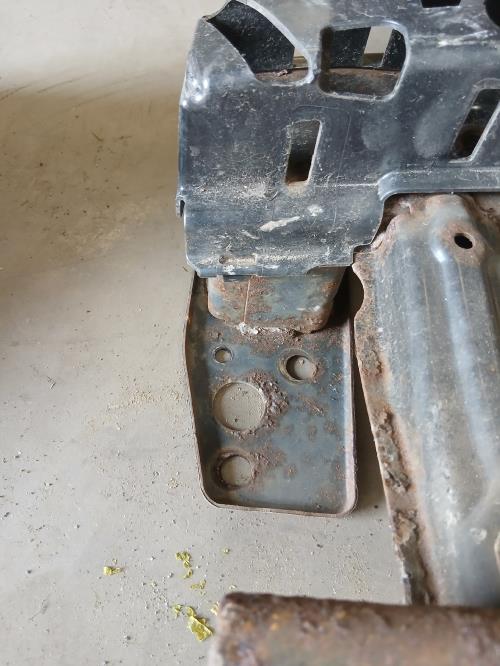 Image Renfort pare choc avant (traverse) - KIA PICANTO 2