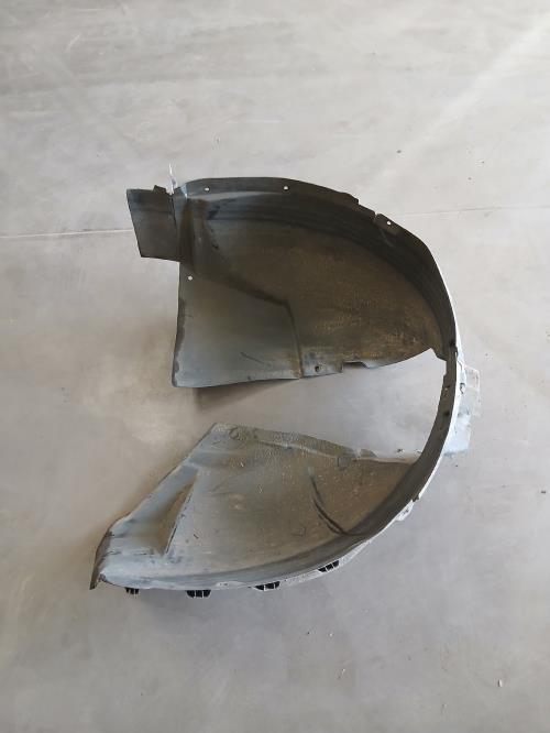 Image Pare boue avant gauche - OPEL ASTRA J