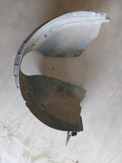 Image Pare boue avant gauche - CITROEN C3 2
