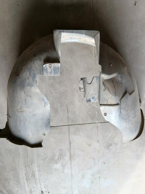 Image Pare boue avant droit - CITROEN C4 1