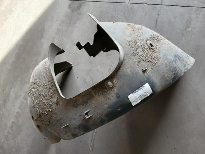 Image Pare boue avant gauche - CITROEN C4 1
