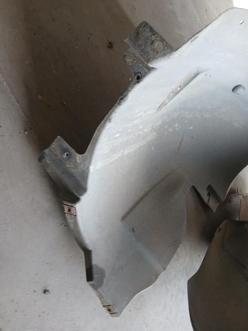 Image Pare boue avant gauche - CITROEN C4 1