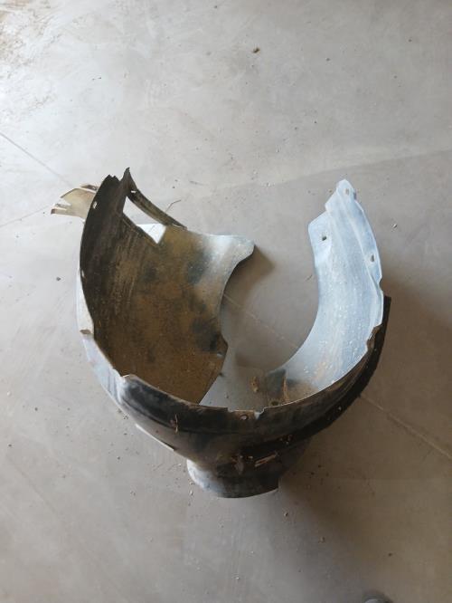 Image Pare boue avant droit - VOLKSWAGEN POLO 5
