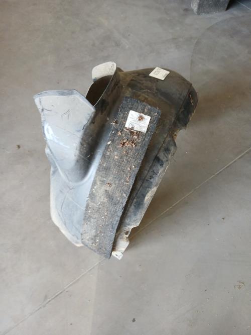 Image Pare boue avant droit - VOLKSWAGEN POLO 5