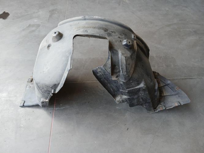 Image Pare boue avant gauche - BMW SERIE 1 E87