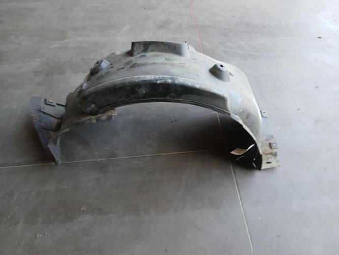 Image Pare boue avant gauche - BMW SERIE 1 E87