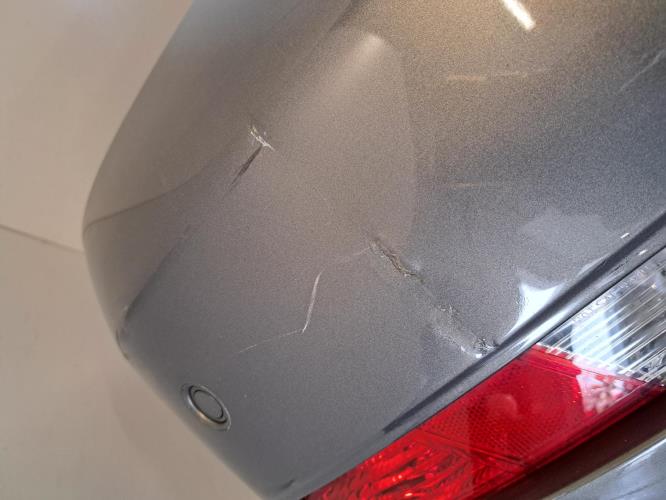 Image Pare choc arriere - BMW SERIE 6 E63