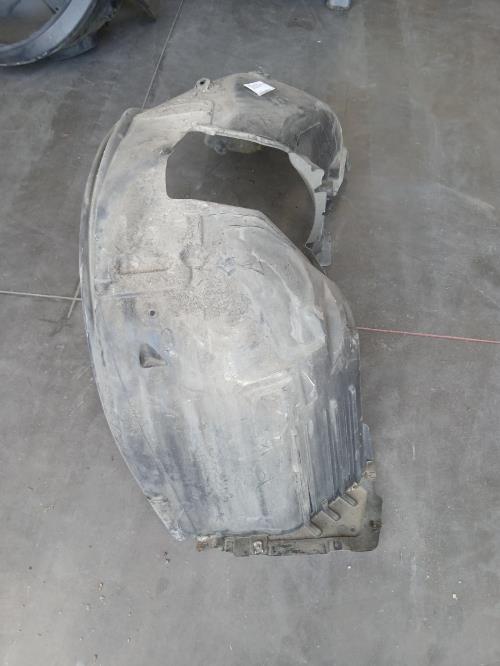 Image Pare boue avant gauche - BMW SERIE 6 E63