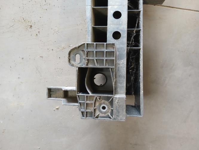 Image Renfort pare choc arriere (traverse) - RENAULT CLIO 4