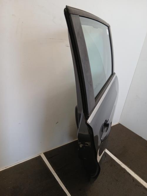 Image Porte arriere droit - PEUGEOT 5008 1