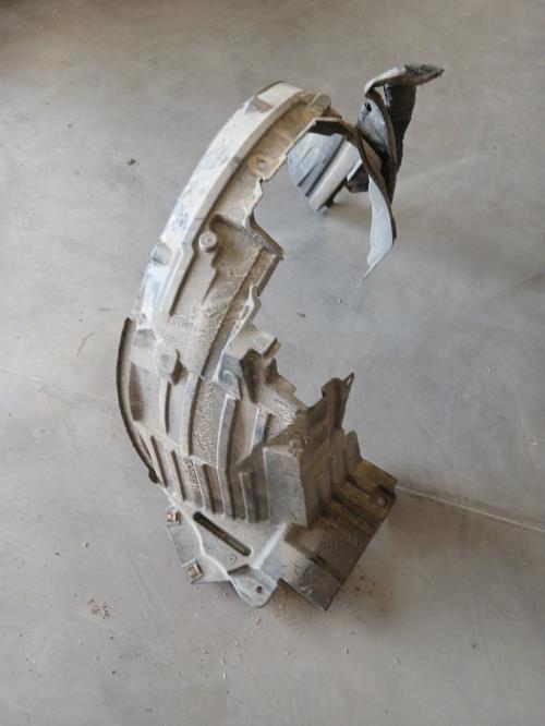 Image Pare boue avant droit - NISSAN MICRA 3