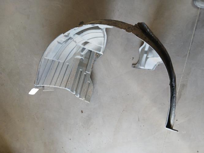 Image Pare boue avant gauche - NISSAN MICRA 3