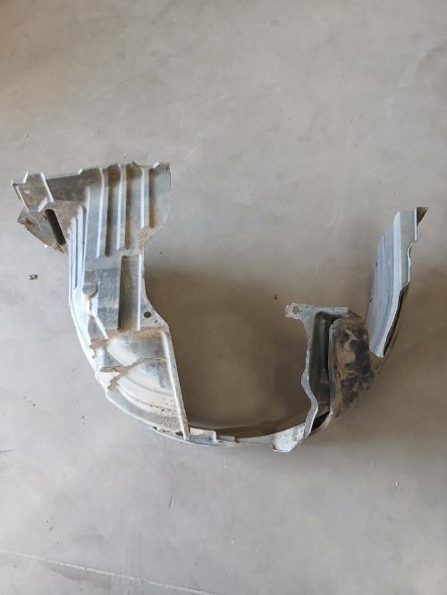 Image Pare boue avant gauche - NISSAN MICRA 3